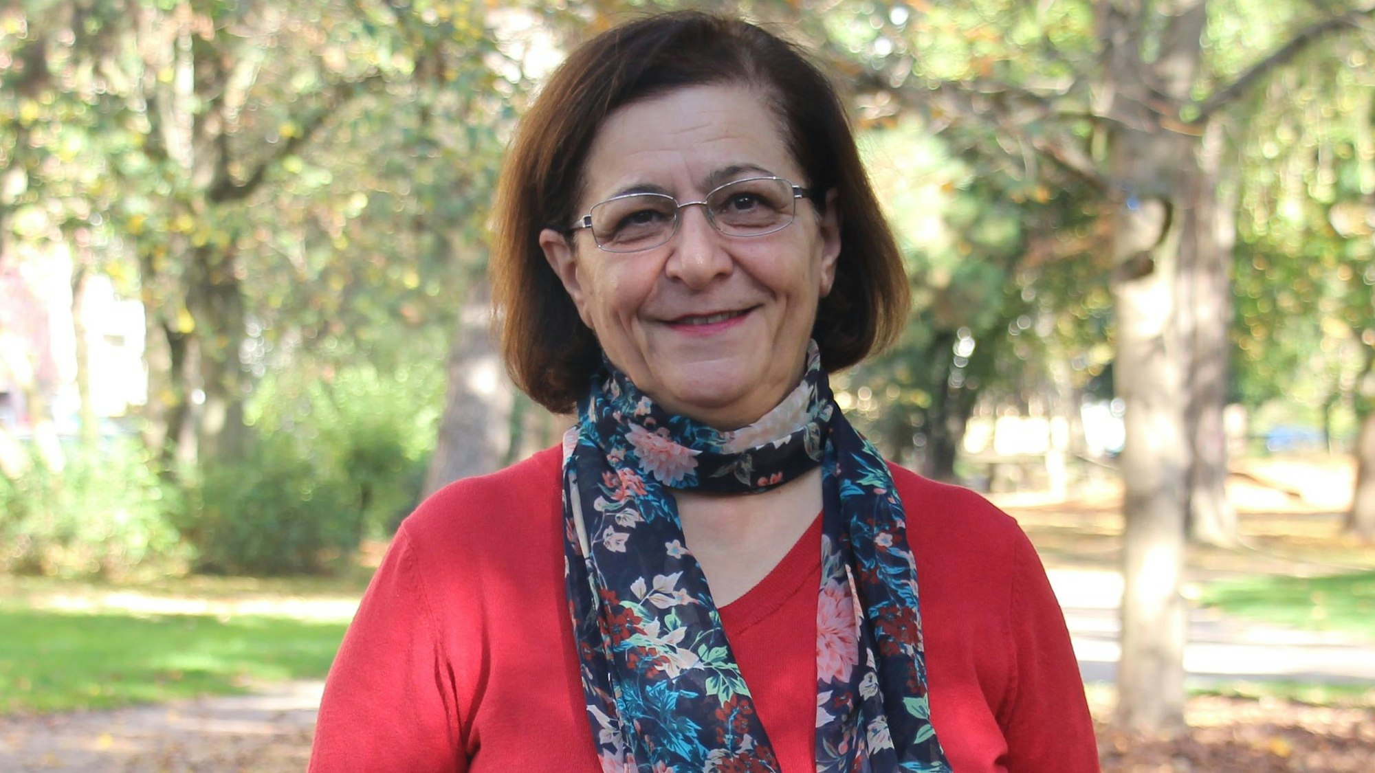 Das Bild zeigt die Frauenrechtlerin Mina Ahadi.