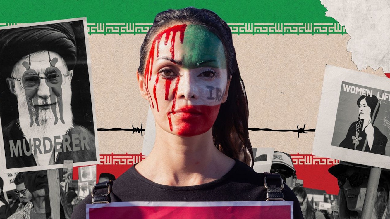 Bildkombination: Eine Frau mit iranischer Flagge vor Schildern von Demonstranten