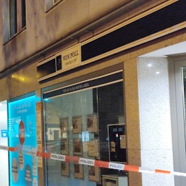 Versuchte Geldautomatensprengung bei der Commerzbank auf der Dürener Straße in Köln-Lindenthal