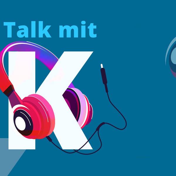 Das Logo des Podcasts „Talk mit K“: ein rot-blauer Kopfhörer schlingt sich um ein weißes K.