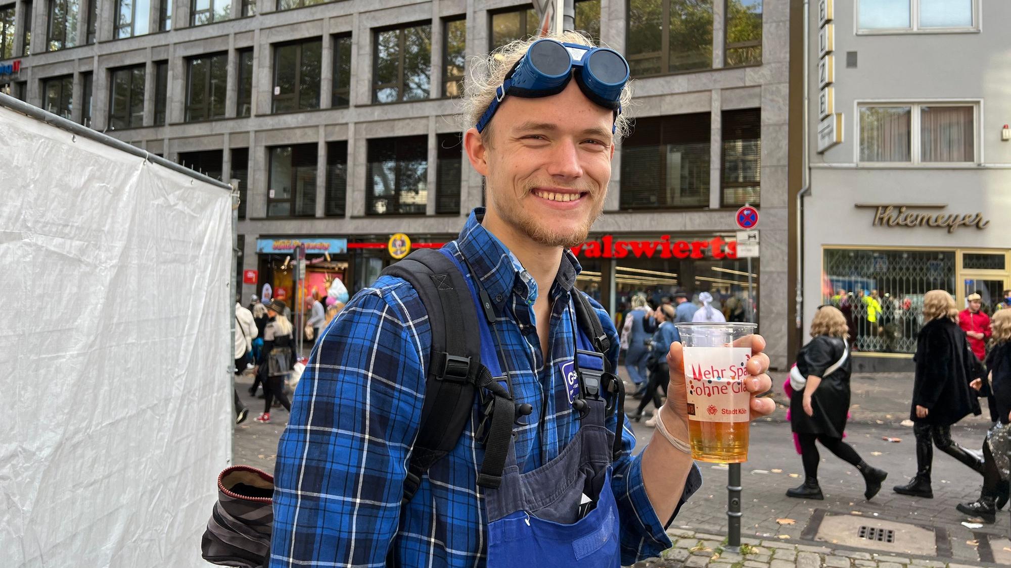 Florian Gerstein aus Meerbusch in der Kölner Altstadt