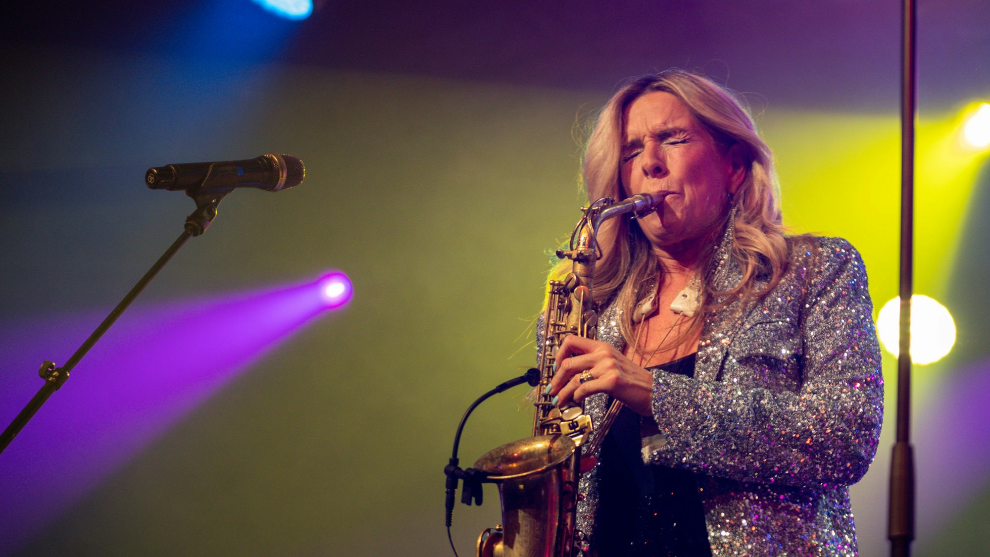 Die niederländische Saxofonistin Candy Dulfer trat im Rahmen der 43. Leverkusener Jazztage im Forum Leverkusen auf.