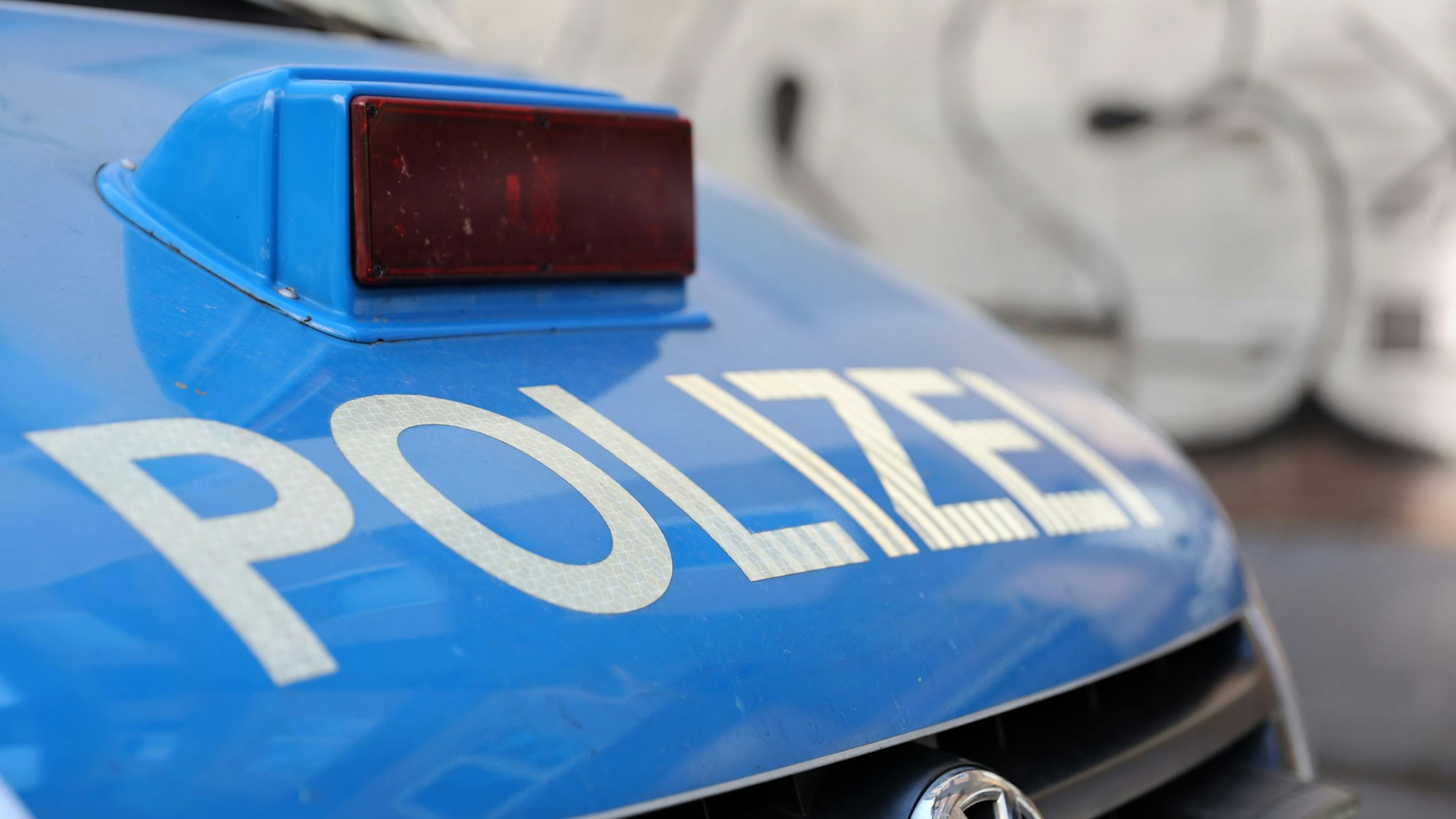 Razzia im Brennpunkt Kalk
Polizei, Stadt Köln und Zoll vor Ort
Kalker Hauptstraße