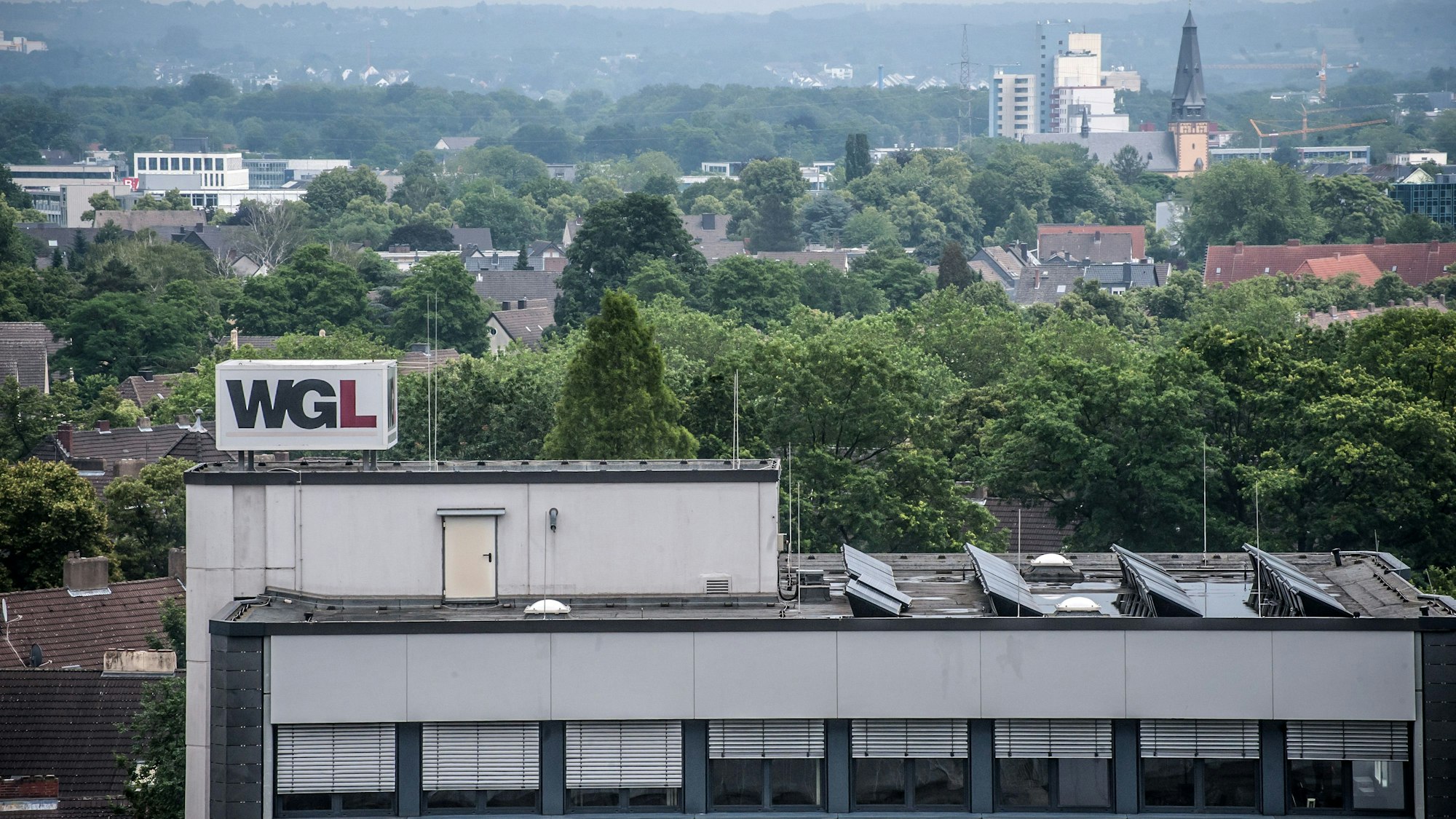 WGL Verwaltung mit Photovoltaik-Anlage auf dem Dach.