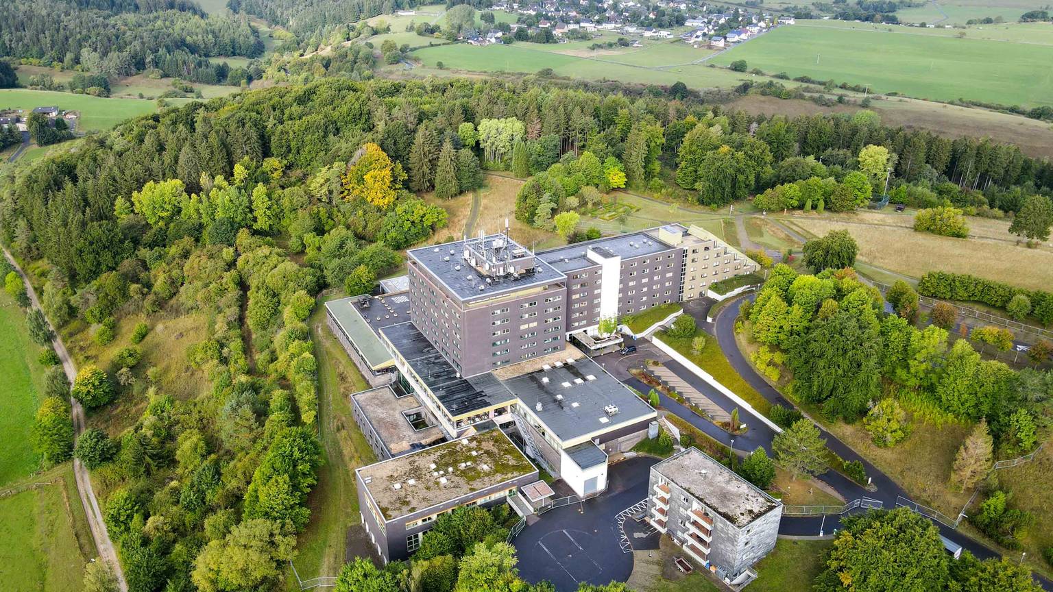 Die ehemalige Eifelhöhen-Klinik in Marmagen wurde aus der Luft fotografiert.