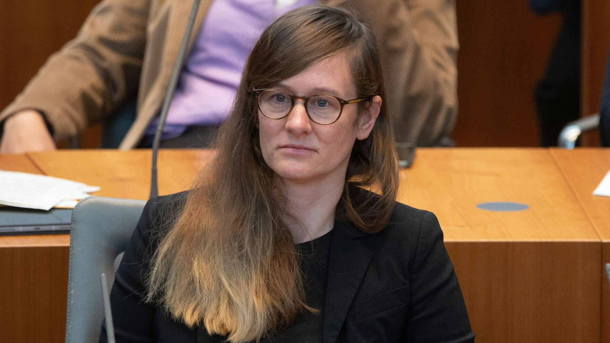 Die Landtagsabgeordnete der SPD, Christina Kampmann, ist während einer Plenarsitzung des Landtags Nordrhein-Westfalen zu sehen.