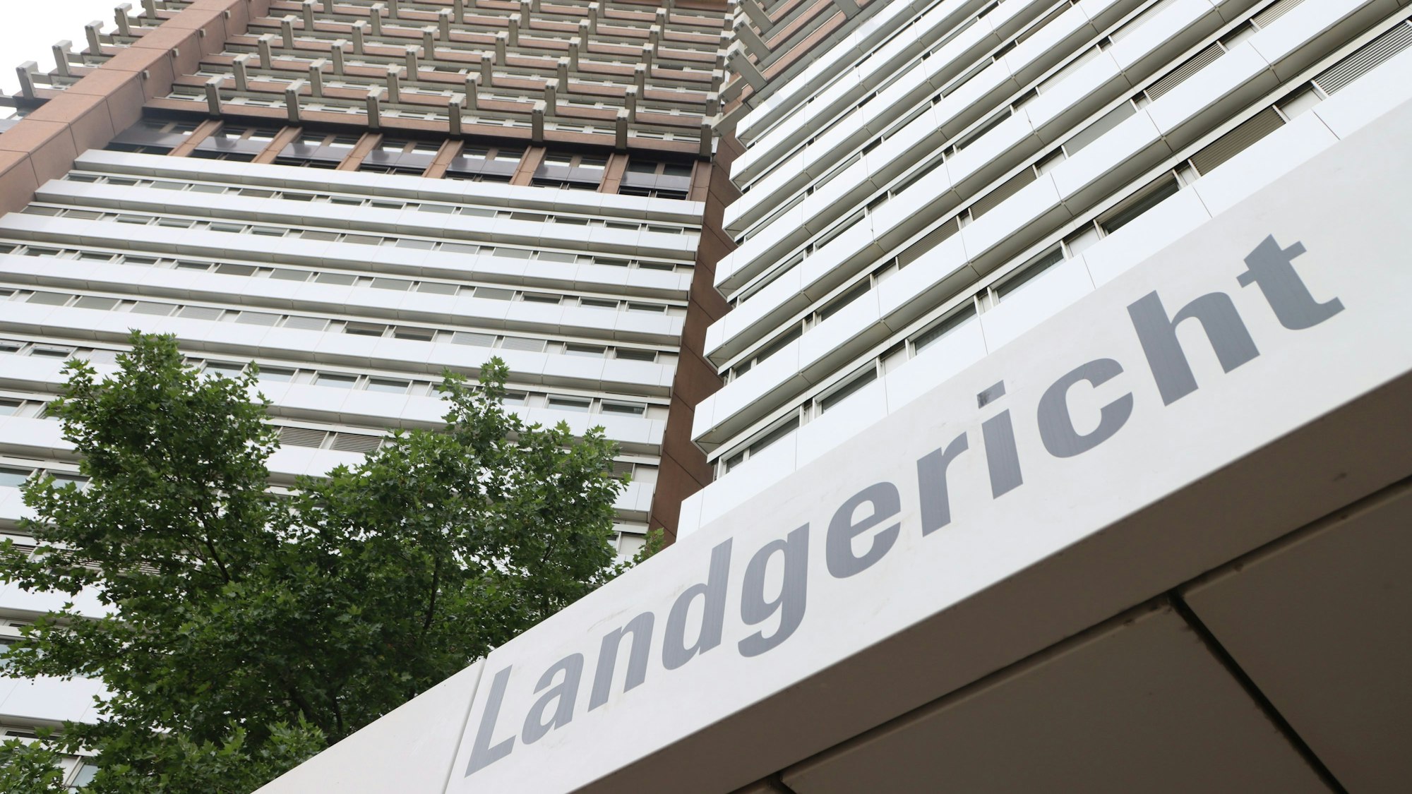 Außenansicht des Landgerichts Köln.