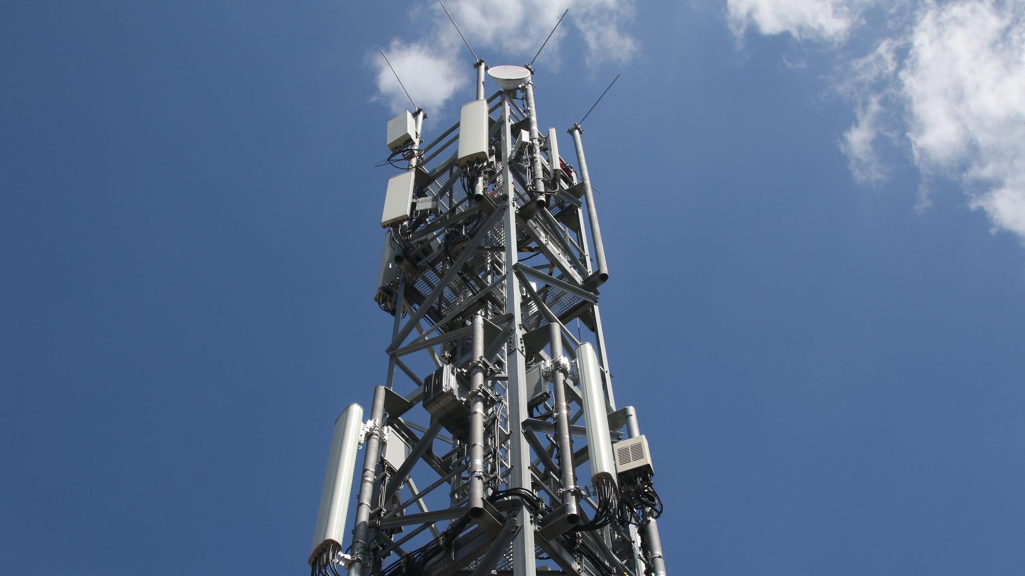 Ein Mobilfunkmast.