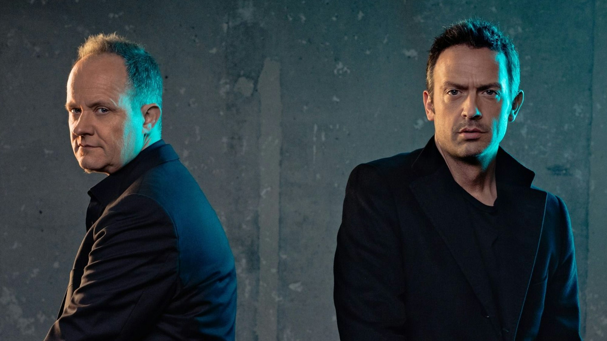 Der Trompeter Till Brönner (rechts) und sein Bühnenpartner Dieter Ilg beschließen am Sonntag, 20. November, im Erholungshaus Leverkusen die 43. Leverkusener Jazztage.