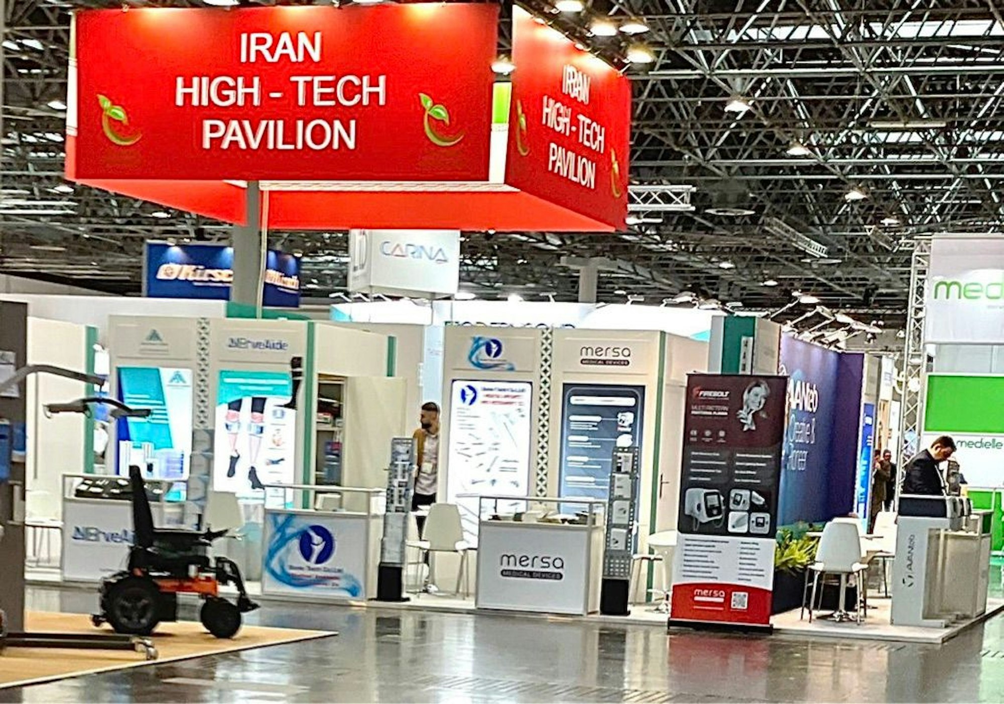Ein Blick auf den Iran-Pavillon auf der Medizinmesse in Düsseldorf.