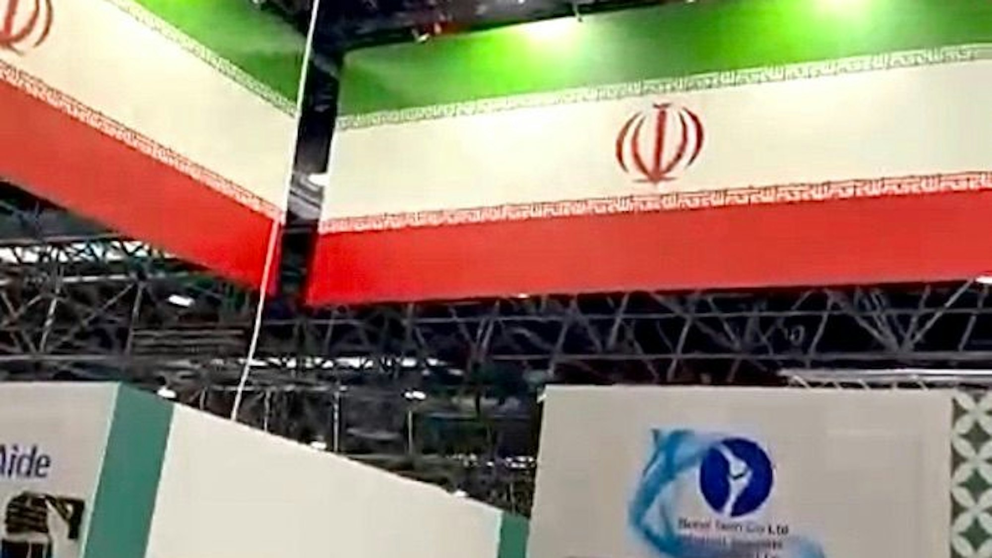Gegen den Iran-Pavillon auf der Medica 2022 in Düsseldorf gab es reichlich Proteste.