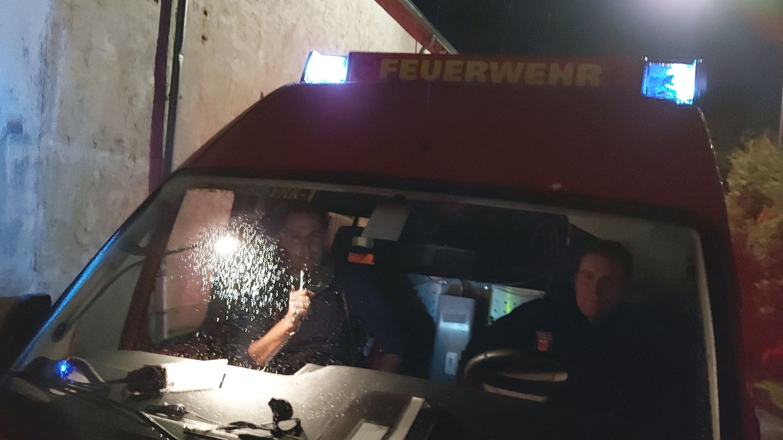 18.11.2022 Die Feuerwehr in Dahlem und Schmidtheim warnt die Bevölkerung wegen einer Trinkwasserverunreinigung