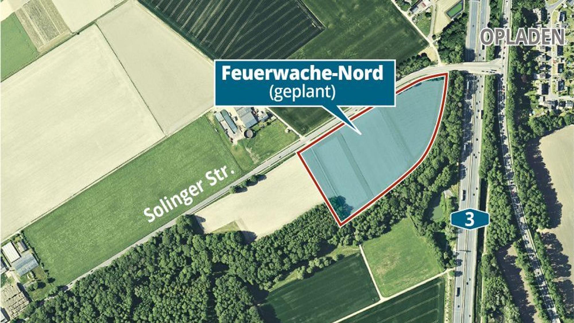 Luftbild mit Bauernhof des Landschaftsschutzgebiets Auf den Heunen und Hauweg, eine große blau markierte Fläche