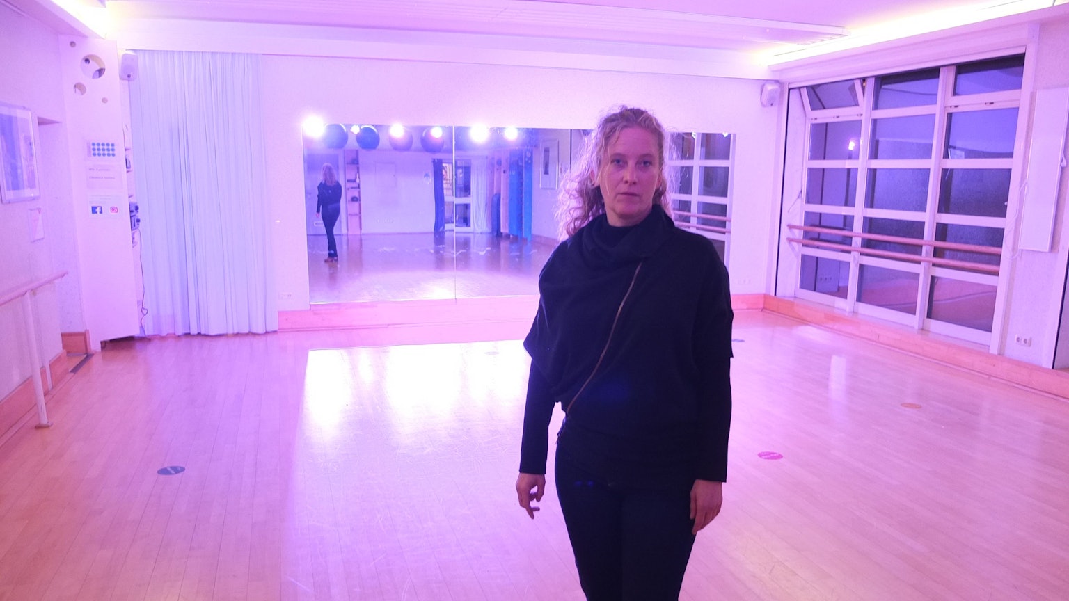 Lisette Reuter, die Vorsitzende des Vereins Pusteblume, in einem der Seminarräume.