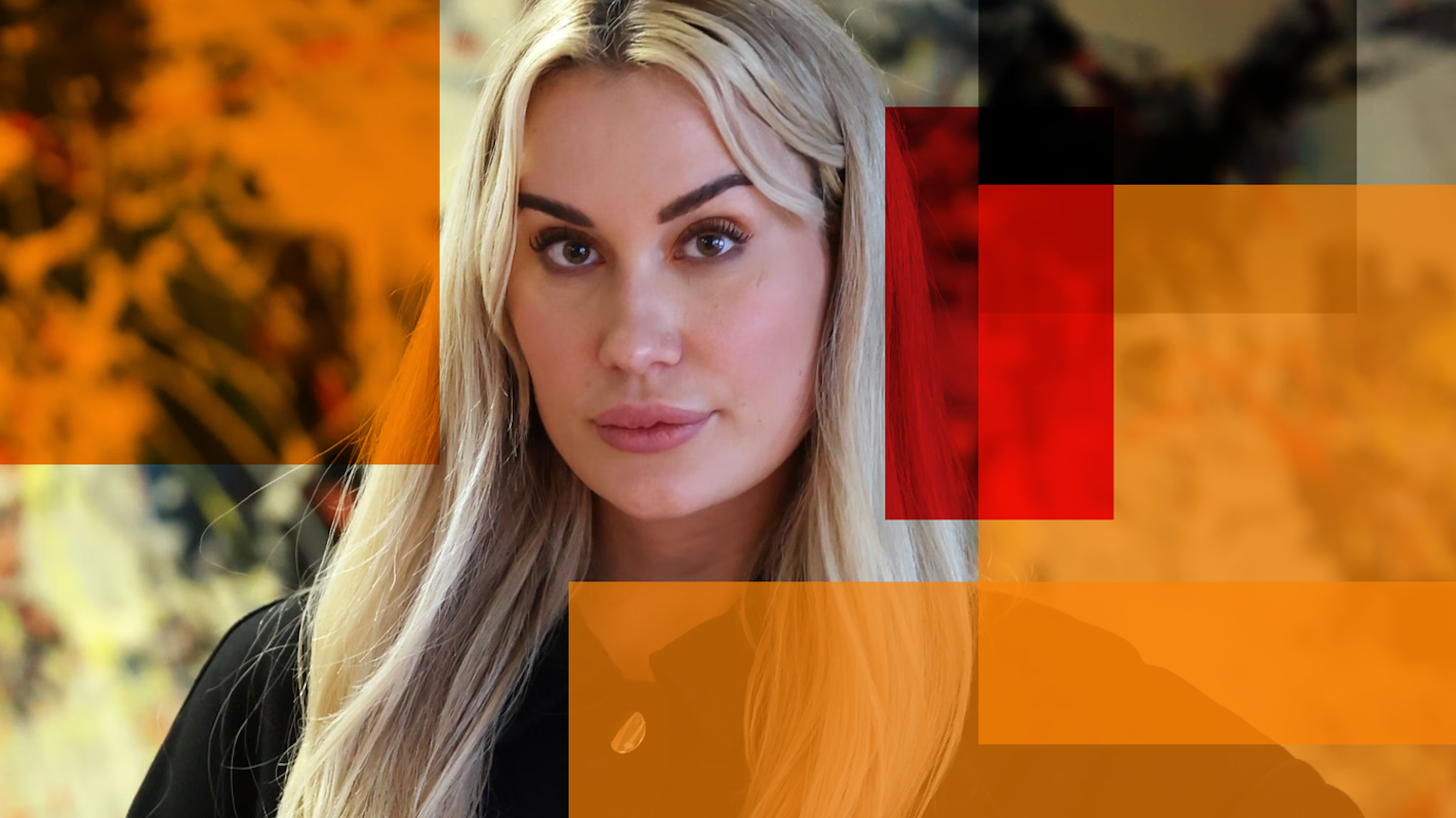 Die Kölner Musikerin Sarah Bora