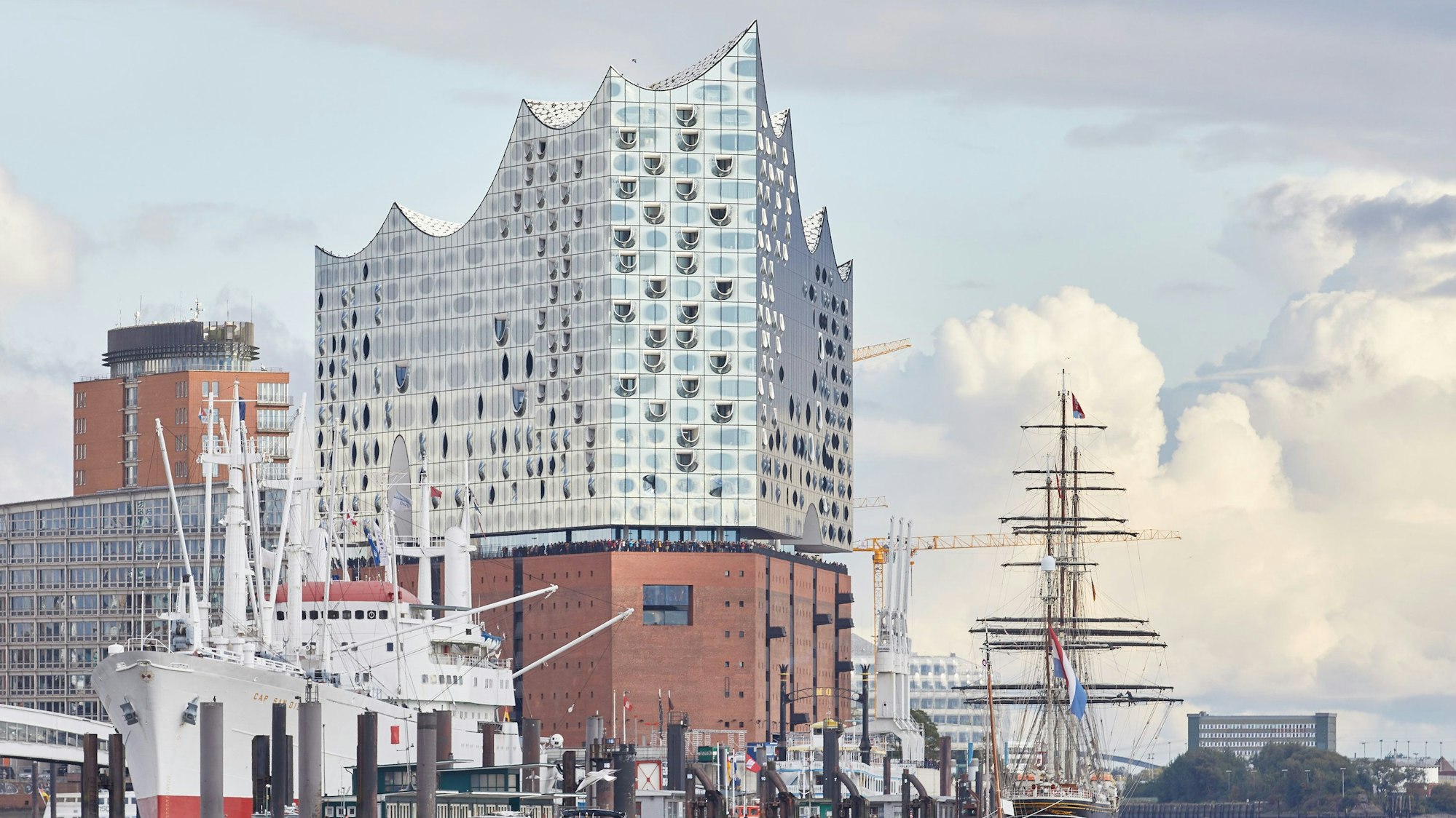Die Elbphilharmonie im Hamburger Hafen (Archivbild)