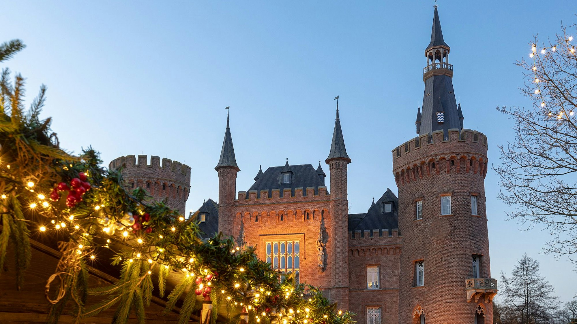 Weihnachtsmarkt auf Schloss Moyland. (Archivfoto)