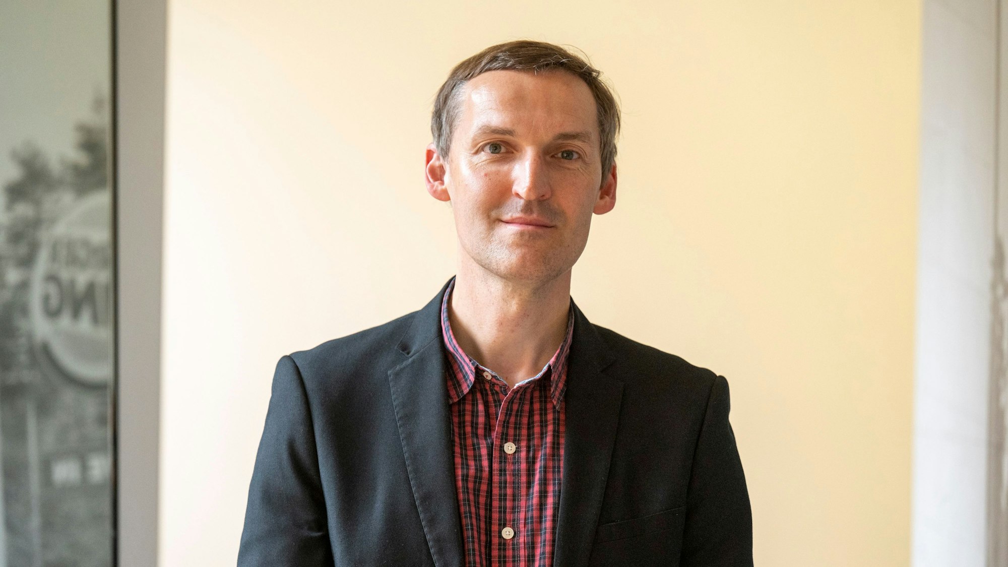 24.11.2022, Köln: Dr. Henning Borggräfe ist der neue Leiter des Kölner NS-Dokumentationszentrums. Foto: Uwe Weiser