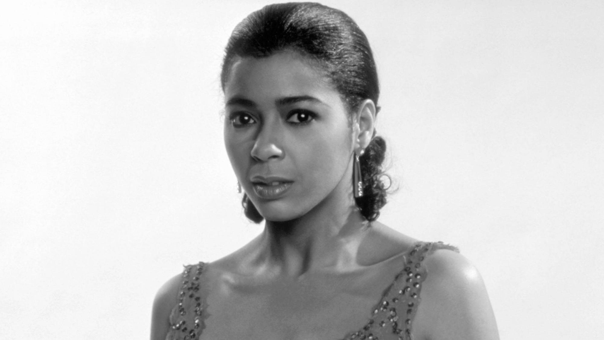 Irene Cara bei den Dreharbeiten zu „City Heat“ im Jahre 1984