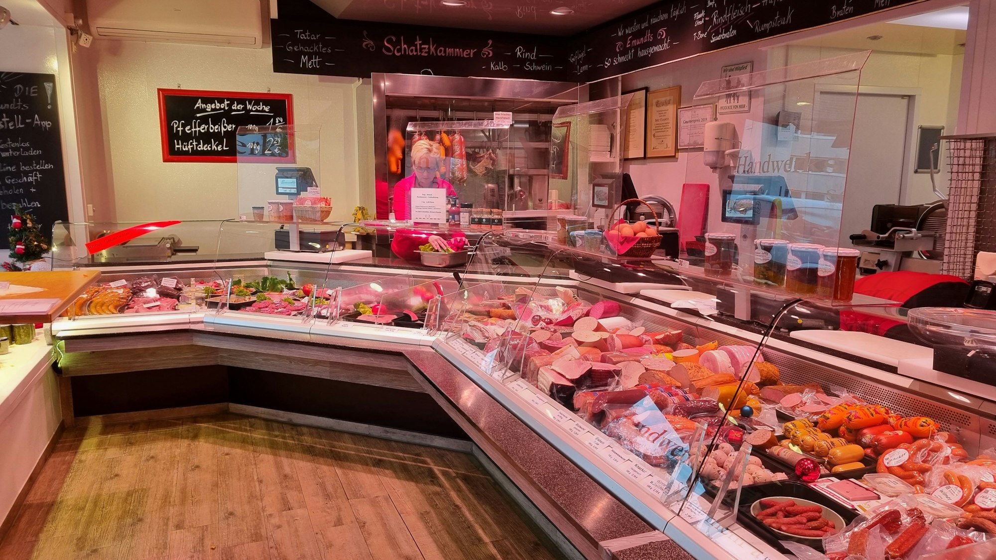 Metzgerei Pickartz in Leverkusen-Wiesdorf (ehemalig Emundts) mit dem Verkaufsraum