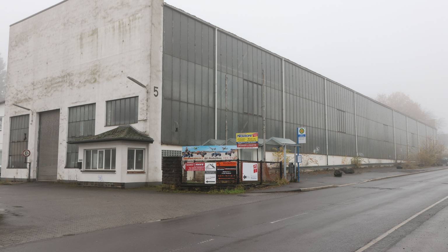 Halle WB Wiehler Straße