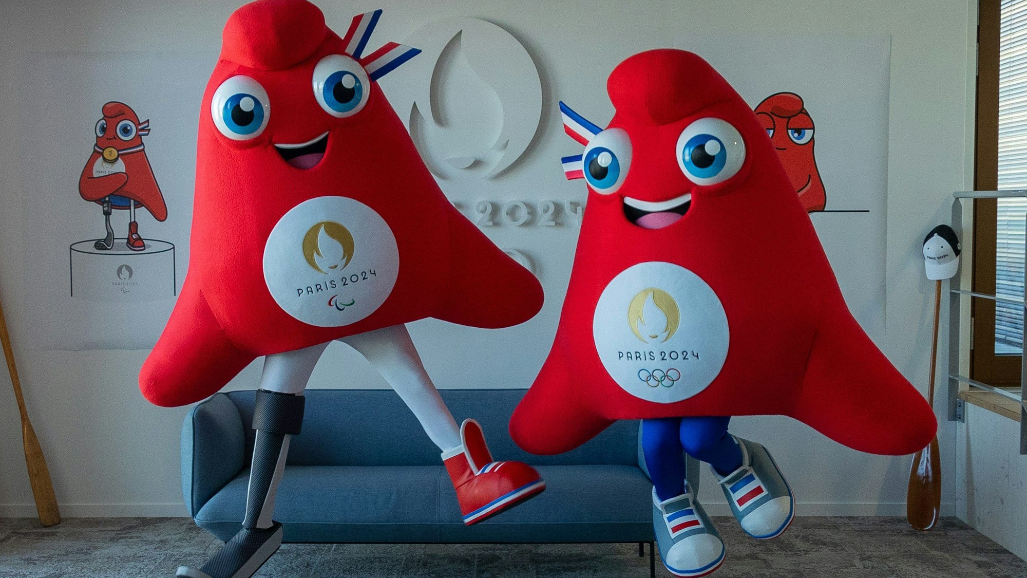 PARIS, FRANCE - NOVEMBER 10: The Phryges, modelled on phrygian caps, are unveiled as the mascots for the Paris 2024 Summer Olympic and Paralympic Games on November 10, 2022 in Paris, France. (Photo by Marc Piasecki/Getty Images)
