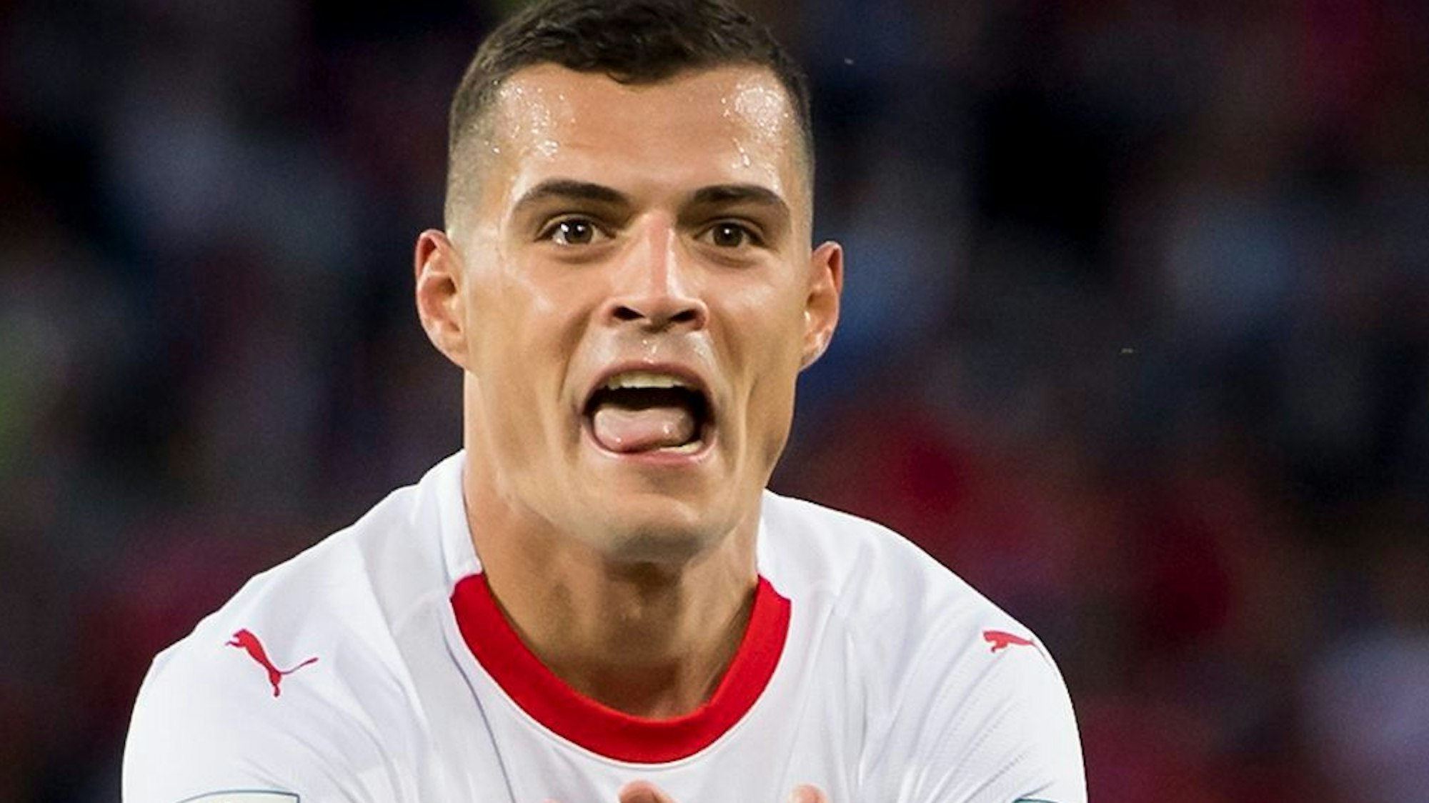 Granit Xhaka mit dem Adlerjubel nach seinem Tor gegen Serbien bei der WM 2018.