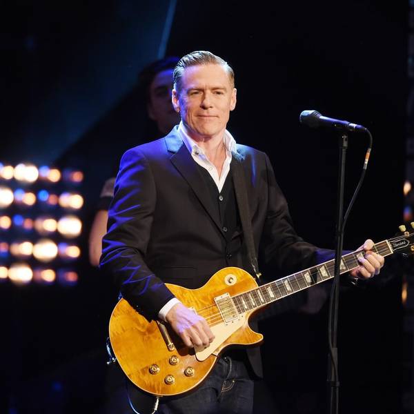 Bryan Adams auf der Bühne.