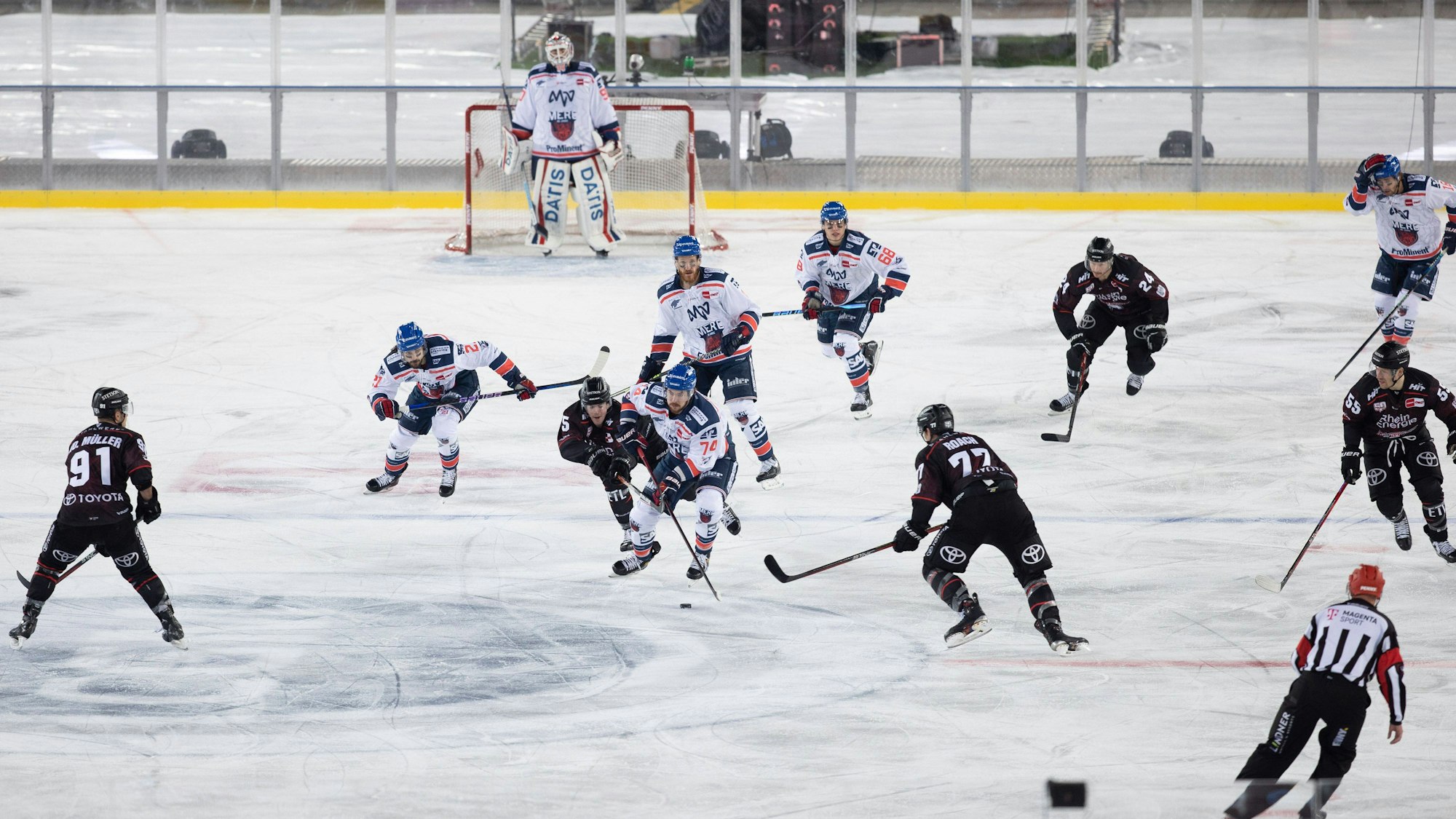 Über 40.000 Zuschauer sahen das Winter Game 2022 in Köln.