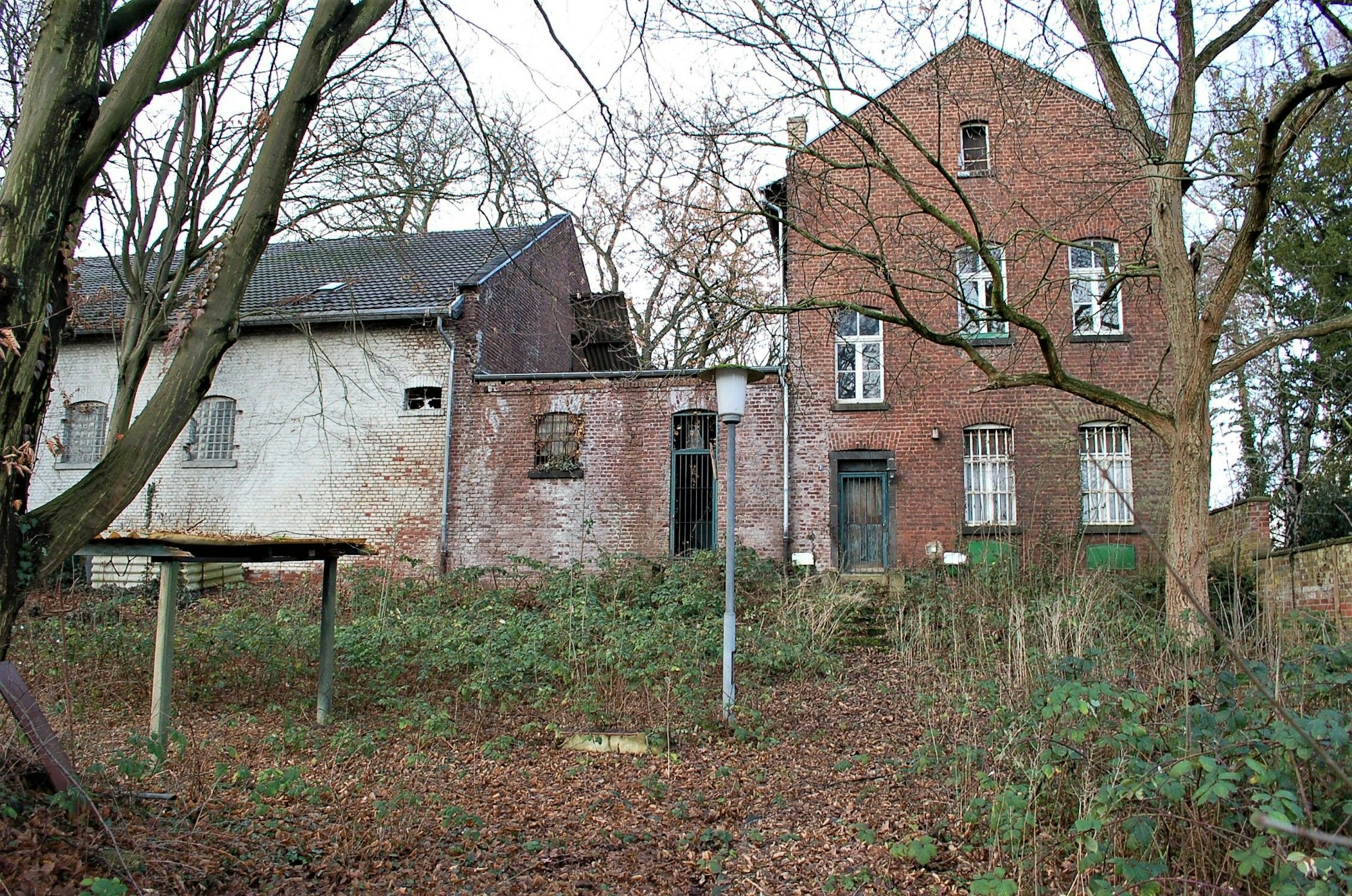 Der Petershof in Köln-Müngersdorf von außen.