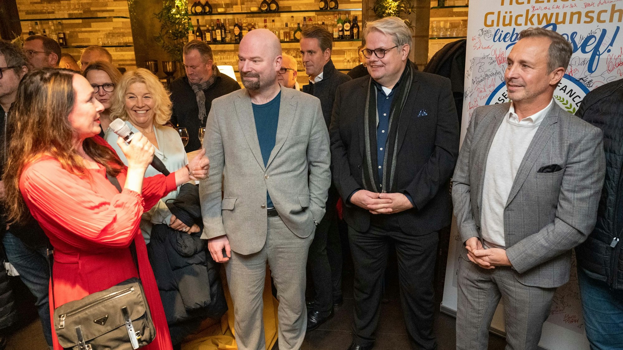 Die einladenden Partner der Veranstaltung: Claudia Hessel mit Simon Geisler (Kölner Stadt-Anzeiger Medien), Bernd O. Englien (Zurich) und Hermann Meyersick (Ströer)