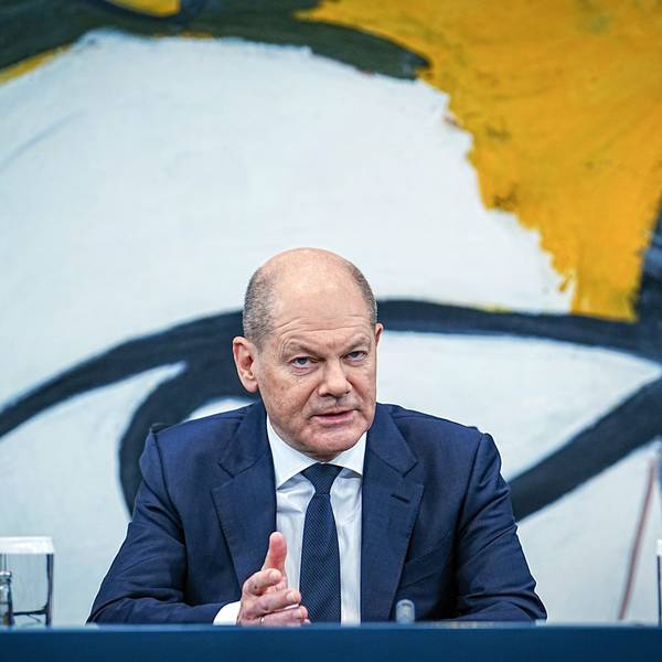 Bundeskanzler Olaf Scholz (SPD) gibt eine Pressekonferenz nach der Ministerpräsidentenkonferenz im Bundeskanzleramt.