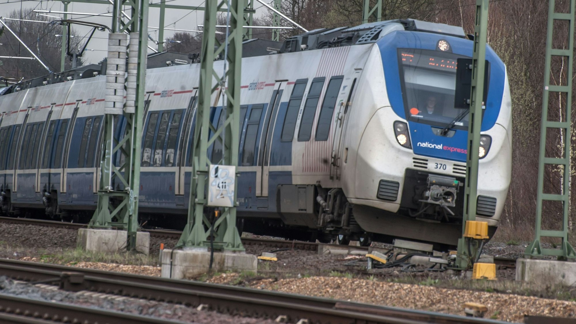 Bahngelände Opladen mit National Express