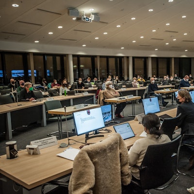 Der Rat von Leverkusen tagt.