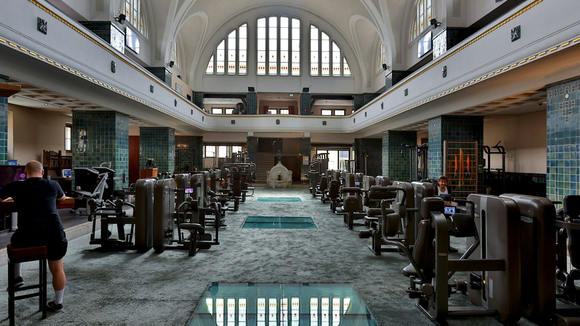 Fitnessbereich im Neptunbad in Ehrenfeld.