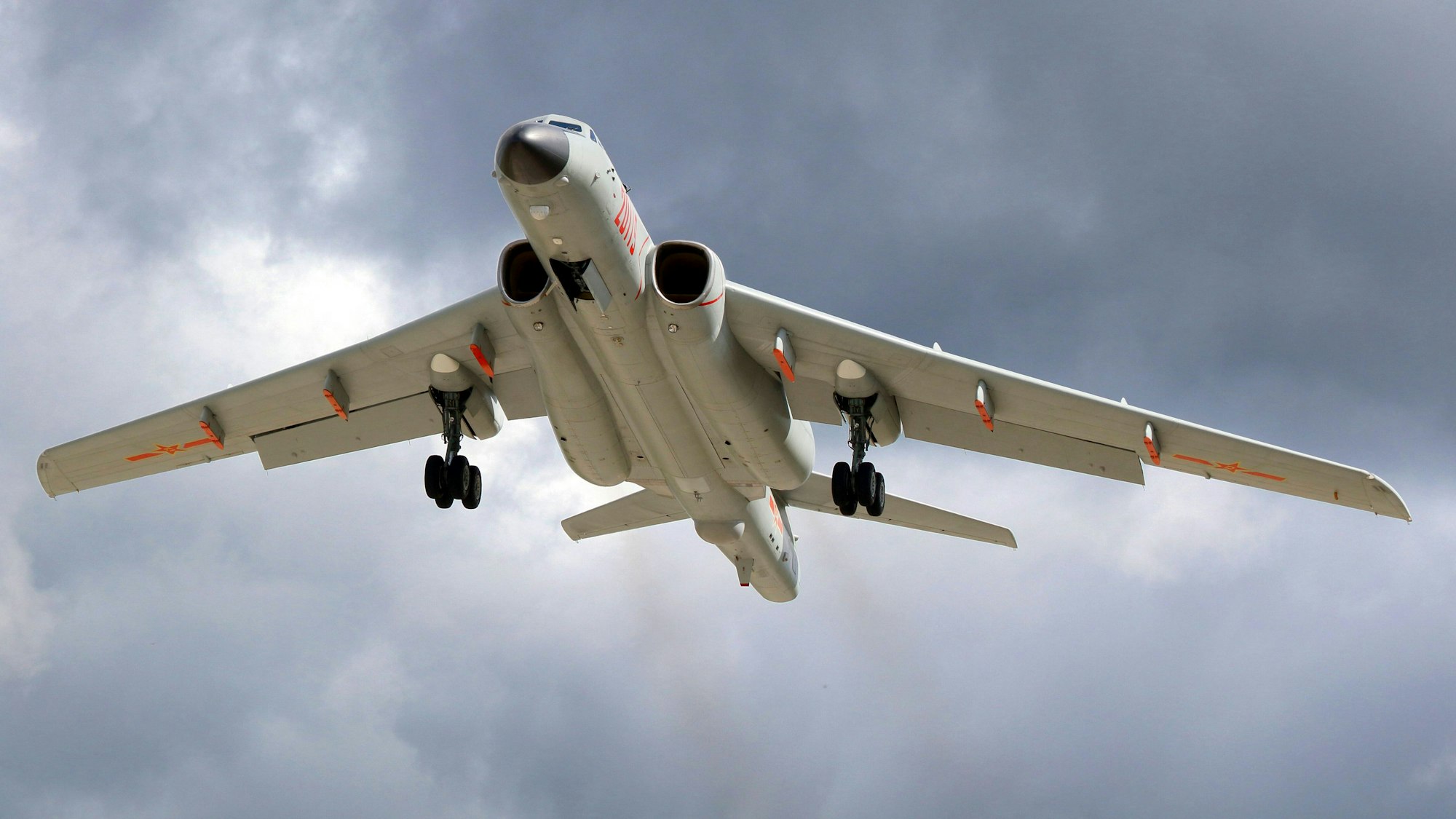 Ein H-6K-Bomber der chinesischen Streitkräfte.
