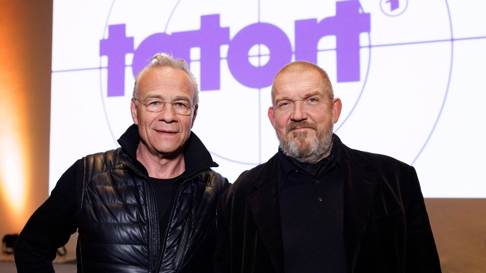 Klaus J. Behrendt spielt Kommissar Max Ballauf und Schauspieler Dietmar Bär spielt Kommissar Freddy Schenk.