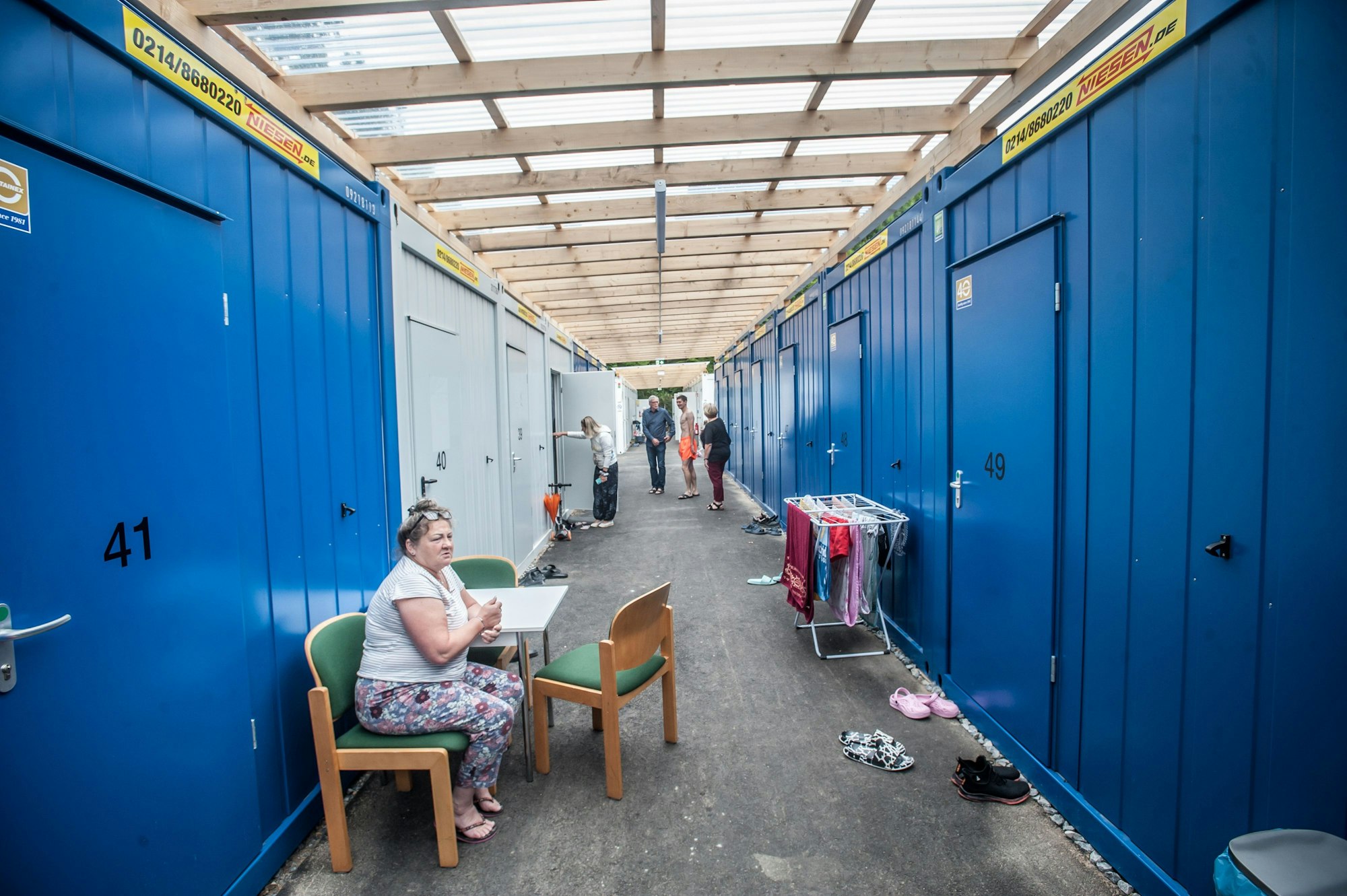 Blick in den Flur der Steinbücheler Notunterkunft