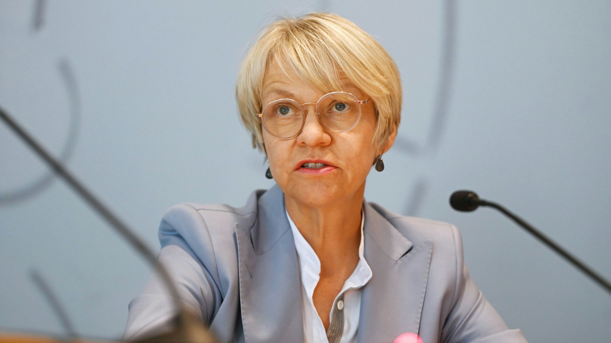 Dorothee Feller (CDU), Ministerin für Schule und Bildung in Nordrhein-Westfalen