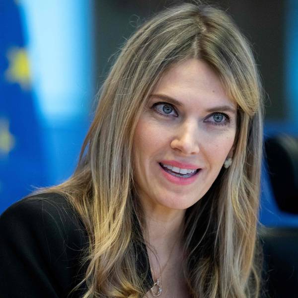 Die EU-Politikerin Eva Kaili spricht auf einer Konferenz in Brüssel.