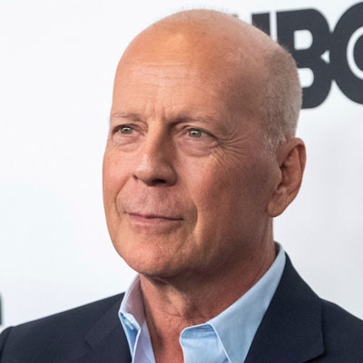 Bruce Willis auf dem roten Teppich.