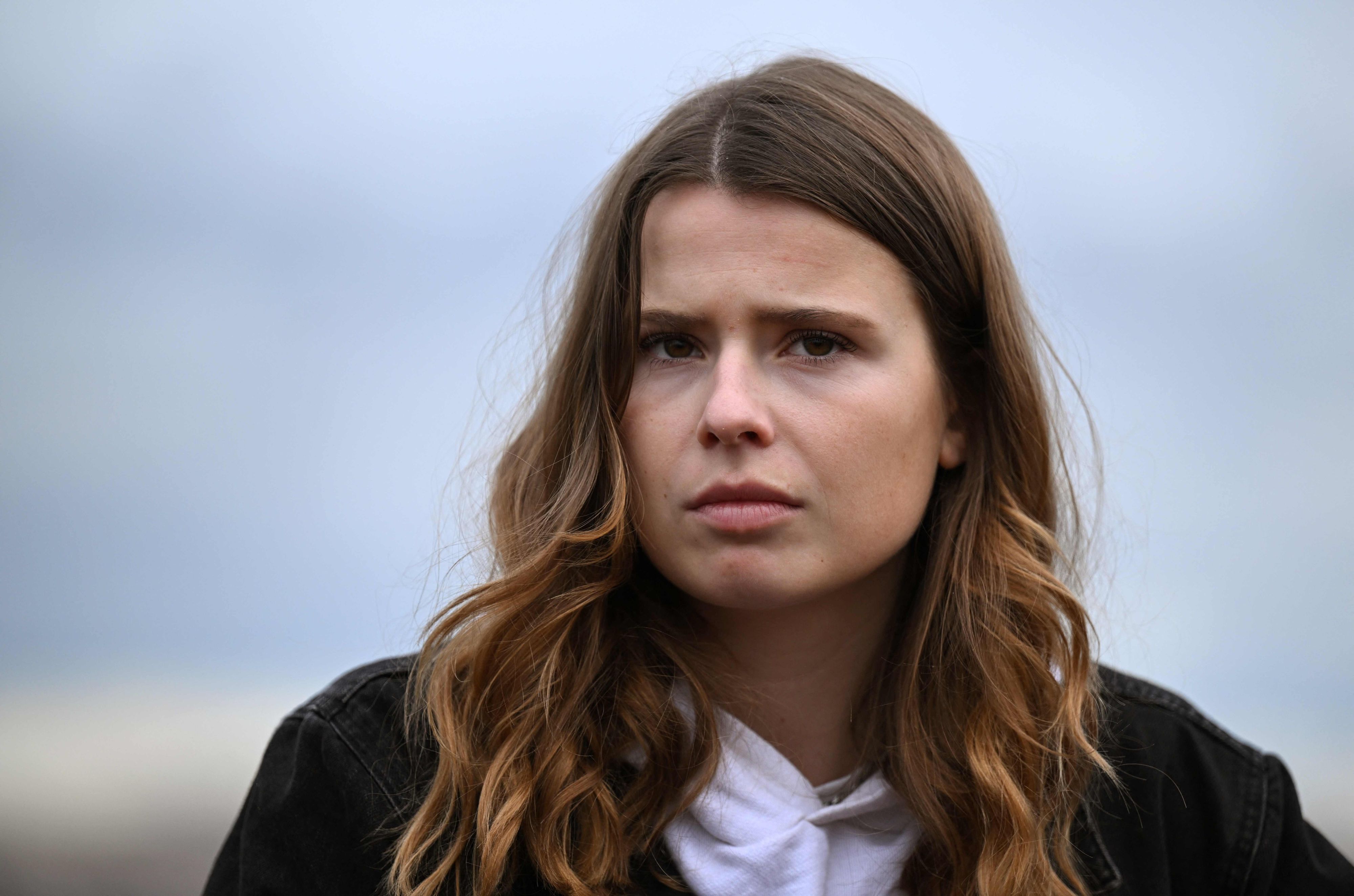 Luisa Neubauer ist davon überzeugt, dass Klimaproteste Auswirkungen auf die veränderte Tagesordnung der KfW haben.