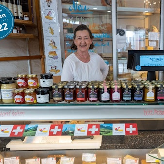 Barbara Wilke im Käsehaus Wingenfeld