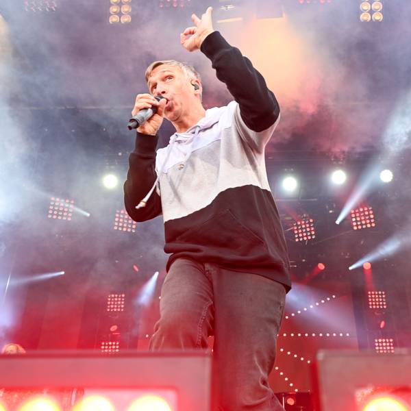 Basti Campmann von der Band Kasalla beim Sessionsauftakt 2022 in Köln