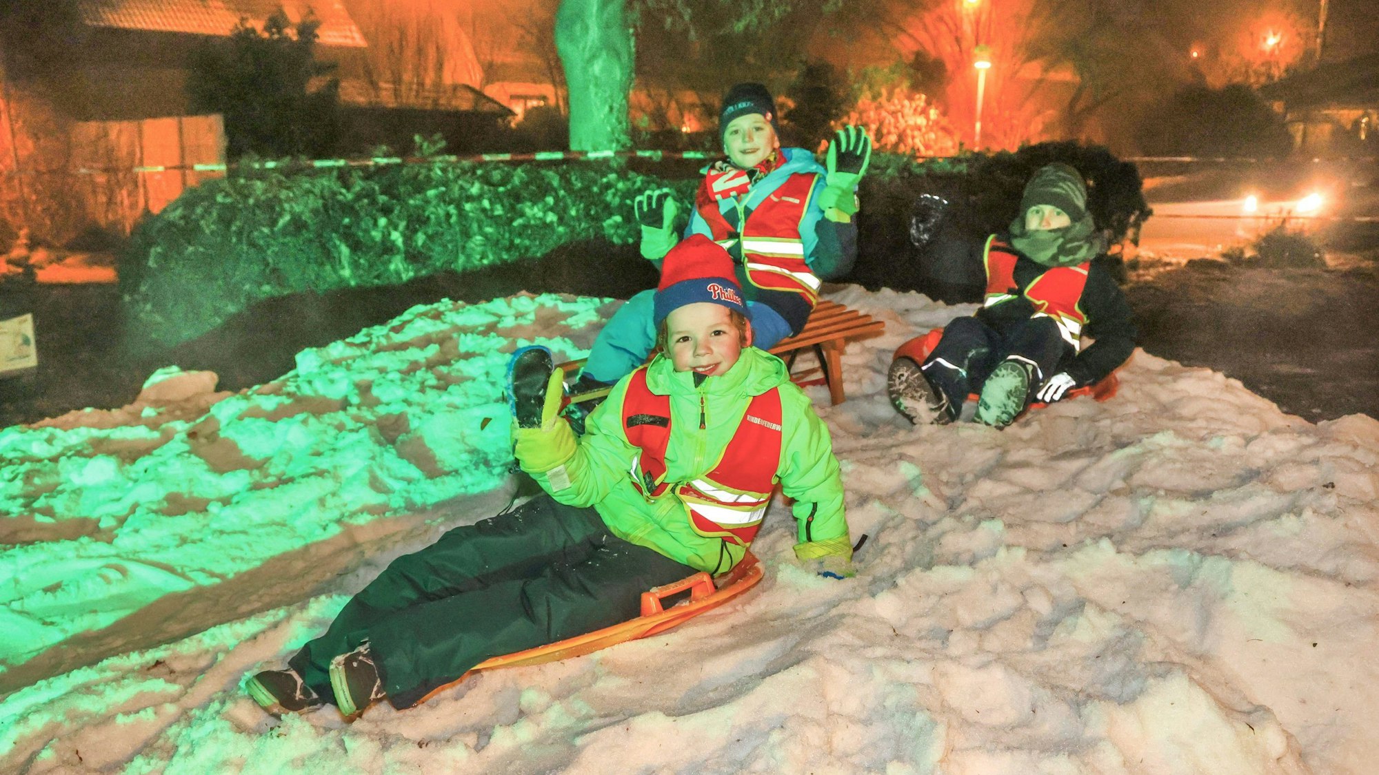 Leverkusen Rheindorf Kinderfeuerwehr
Foto: Michael Wand