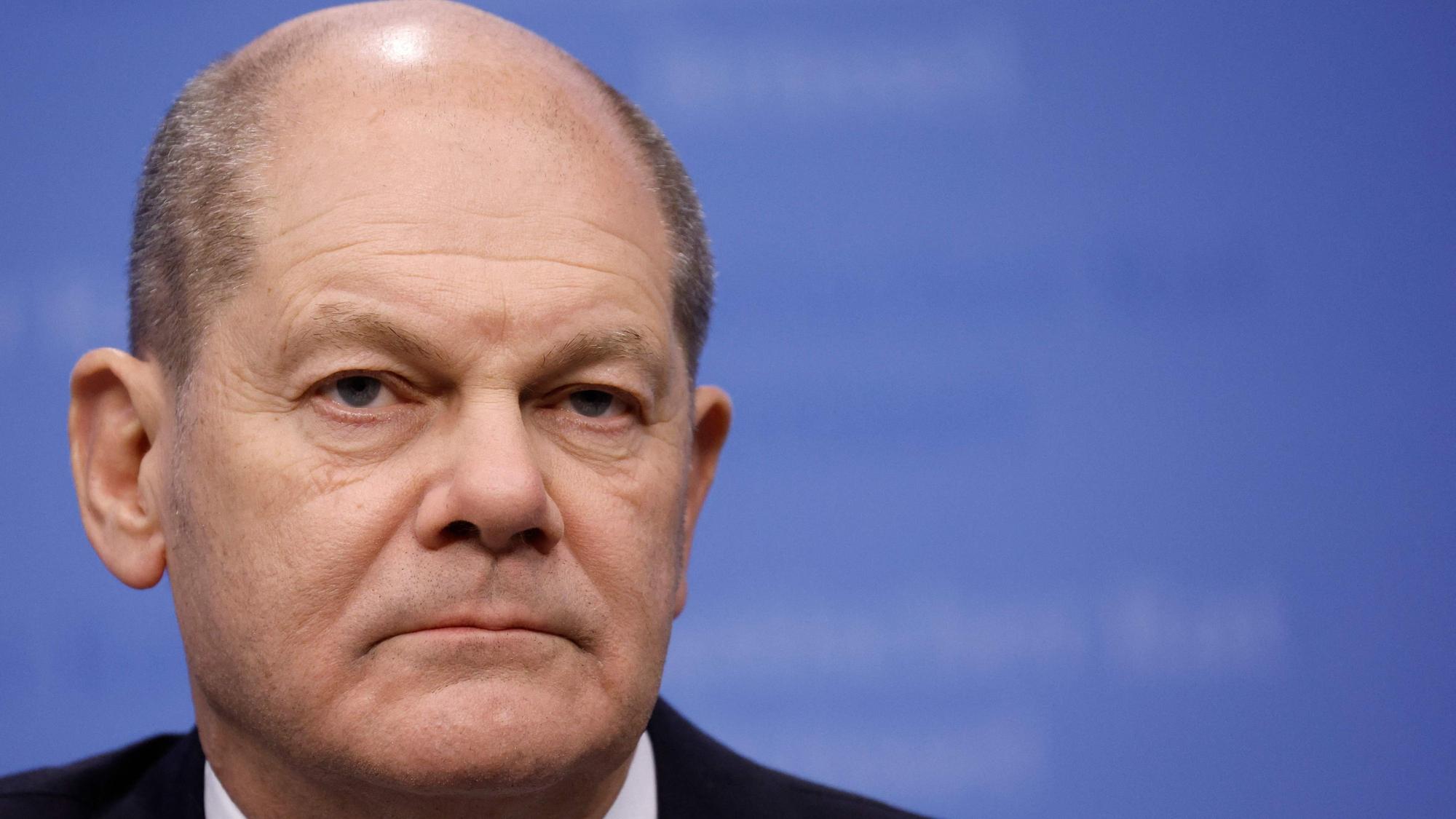 Bundeskanzler Olaf Scholz möchte wieder mit dem russischen Präsidenten Wladimir Putin Kontakt aufnehmen.