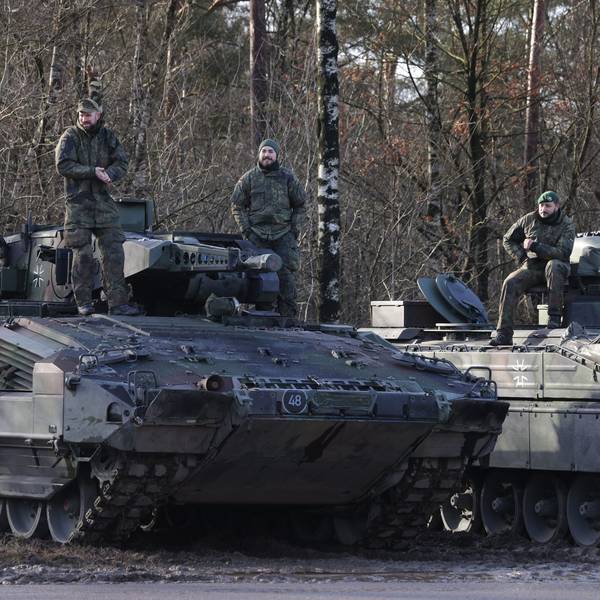Puma-Schützenpanzer auf dem Truppenübungsplatz in Munster