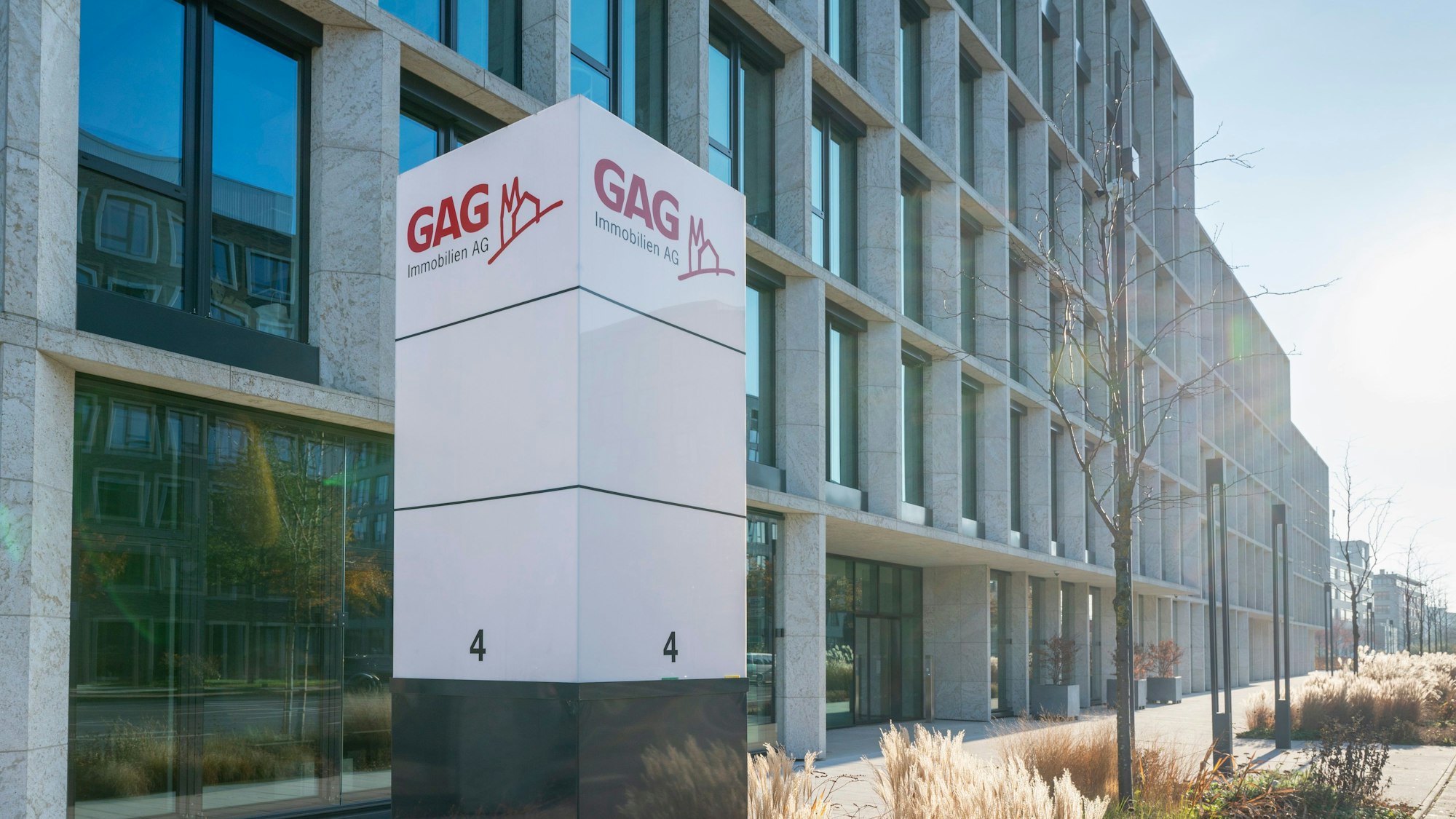 12.12.2022, Köln: Hauptverwaltung der GAG Immobilien AG. Straße des 17. Juni 4. Foto: Uwe Weiser