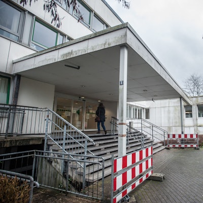 Haus-Vorster-Straße Straßenverkehrsamt, Führerscheinstelle, Zulassungsstelle. Foto: Ralf Krieger