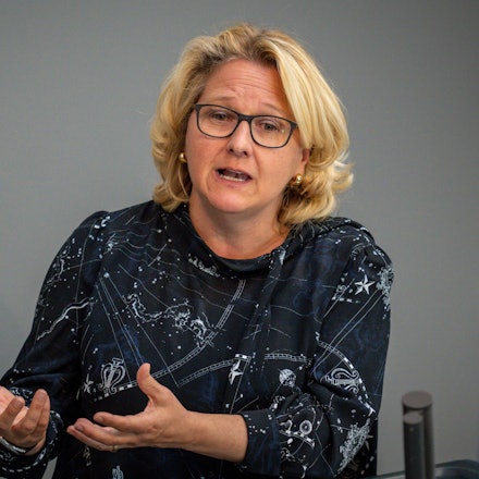 Svenja Schulze, Bundesministerin für wirtschaftliche Zusammenarbeit und Entwicklung, spricht.